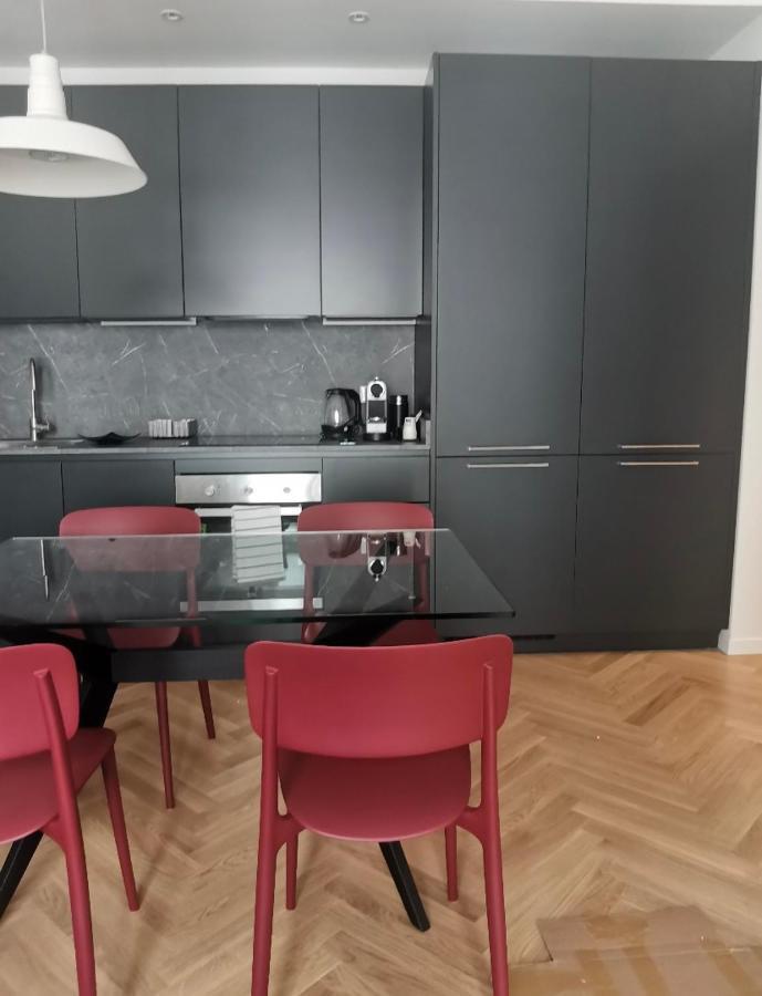 Milano: Incantevole Appartamento In Pieno Centro - Fancy Yellow Apartments Extérieur photo