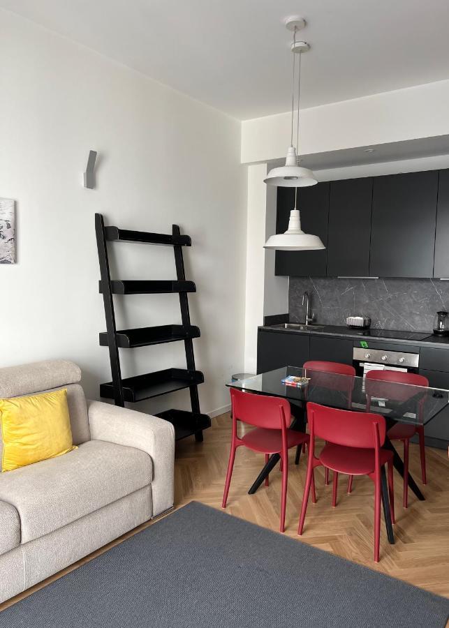 Milano: Incantevole Appartamento In Pieno Centro - Fancy Yellow Apartments Extérieur photo